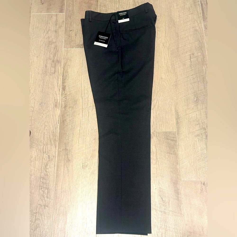 BRAND NEW Nordstrom Charcoal Tech-Smart Trousers
